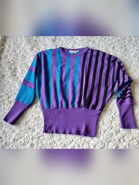 Scenario Sweater Womens Medium Purple Blue Stripped Vintage Pullover USA